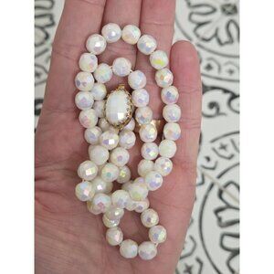 Vtg White Aurora Borealis AB Faceted Glass Bead Necklace Decorative Box Clasp